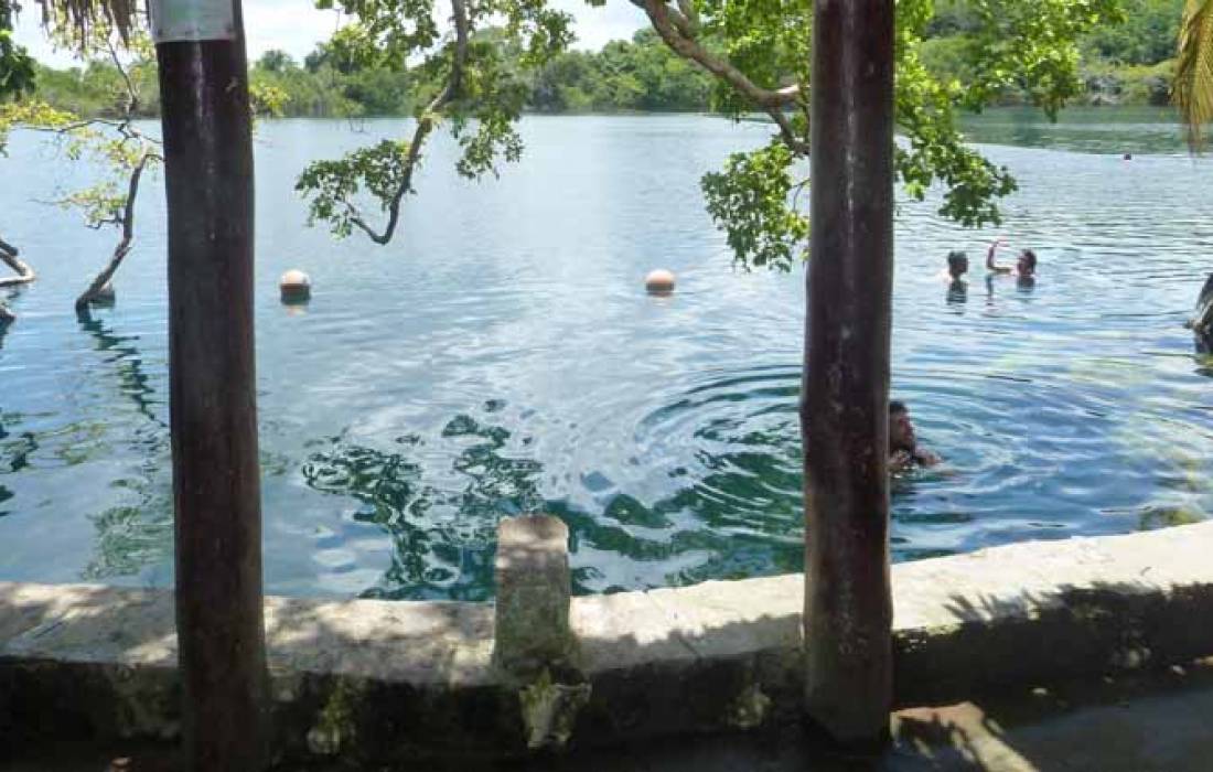 Schwimmen & Schnorcheln in der Cenote Azul