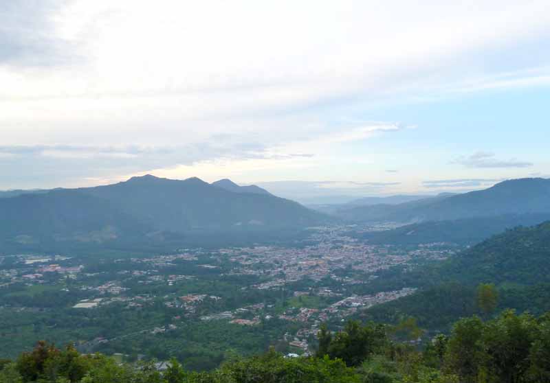 Ausblick vom Cerro San Cristobal auf Antigua