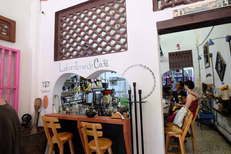 Kleines Café in Cartagena Kolumbien