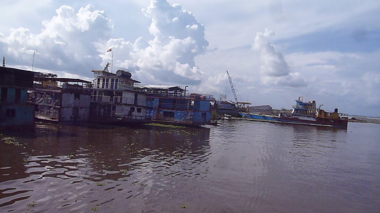 Hafen in Iquitos
